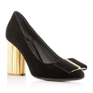 EUC Salvatore Ferragamo Capua Black Calf Flower Heel Pumps